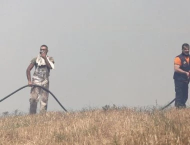 Υπό έλεγχο η πυρκαγιά στην Εύβοια στο χωριό Σταυρός